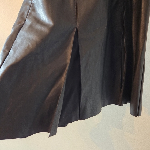 Free People Pleated Vegan Leather Boho Mini Buckle Moto Biker Black Dress Size 0 - Picture 12 of 13